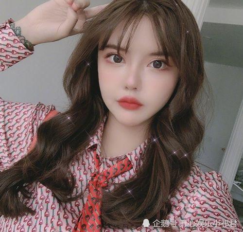 韩安冉网红吃瓜群众视频,揭秘网红圈幕后故事